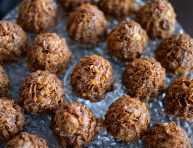 Chocolate snack balls