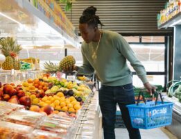 Man shopping in health food store